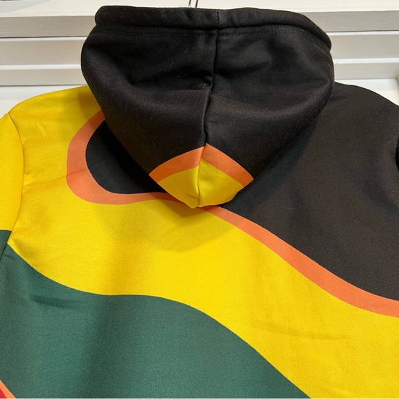 WESC Mike Topography Hoodie in Green & Yellow Abstract Stripe Print. Medium. - Picture 5 of 12